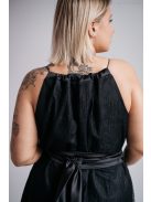 Fekete, one-size mini ruha szatén övvel, elegáns csipkéből.