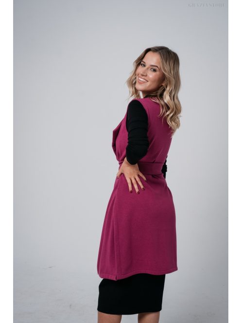 Csinos és szuper meleg, derékban megkötős magenta mellény.