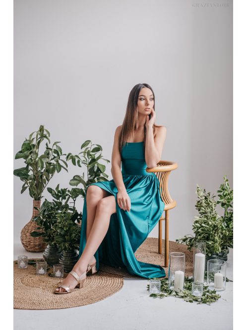 Ragyogó Zöld Maxi Ruha - Keresztpántos Elegancia és Stílus