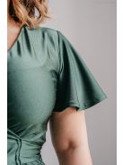 Alina – rövid ujjas átlapolós maxi ruha goblin zöld színben