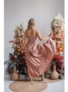 Sophie – Vékony pántos, szív kivágású maxi ruha coffee-cream színben