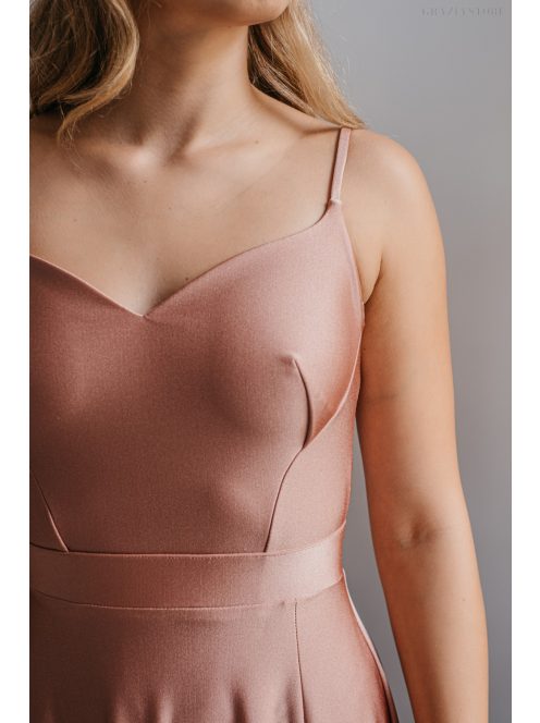 Sophie – Vékony pántos, szív kivágású maxi ruha coffee-cream színben