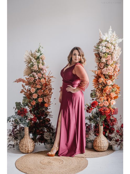 Polli ujjakkal - átlapolt, bordázott mellrészű bolero maxi ruha tüll ujjakkal