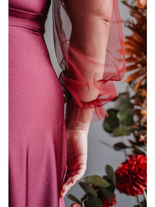 Polli ujjakkal - átlapolt, bordázott mellrészű bolero maxi ruha tüll ujjakkal