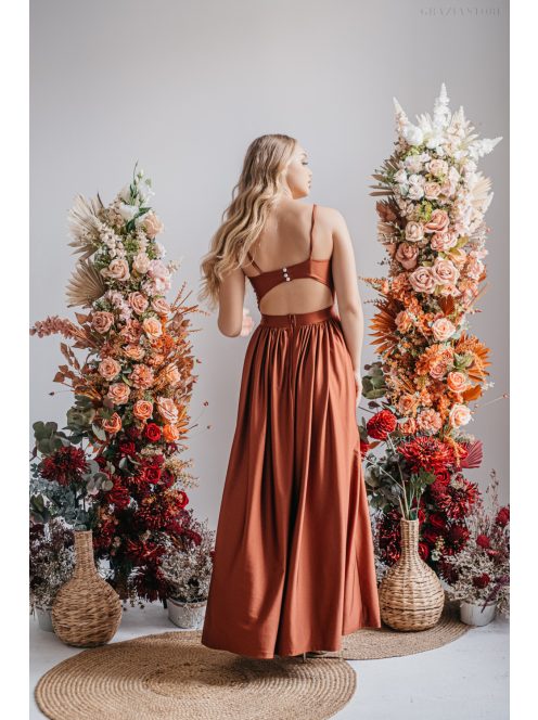 Lidia - különleges maxi ruha dattero színben elasztikus anyagból