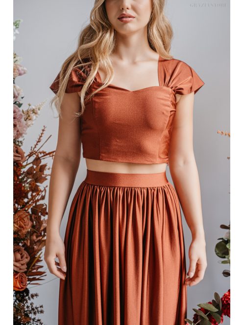 Romantikus crop top rozsdabarna színben alkalmakra. 