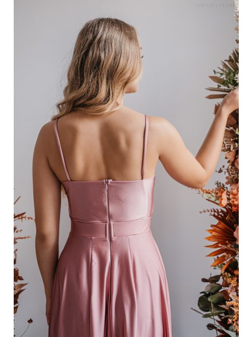 Légy az alkalmak sztárja ebben a különleges mályva maxi ruhában!