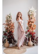 Púder színű, szív kivágású maxi ruha, modern hercegnőknek.