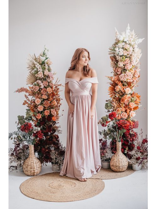 Audrey - szív kivágású maxi ruha púder színben