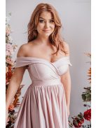 Púder színű, szív kivágású maxi ruha, modern hercegnőknek.