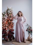 Adél– U-kivágású maxi ruha strasszköves tüll ujjakkal púder színben