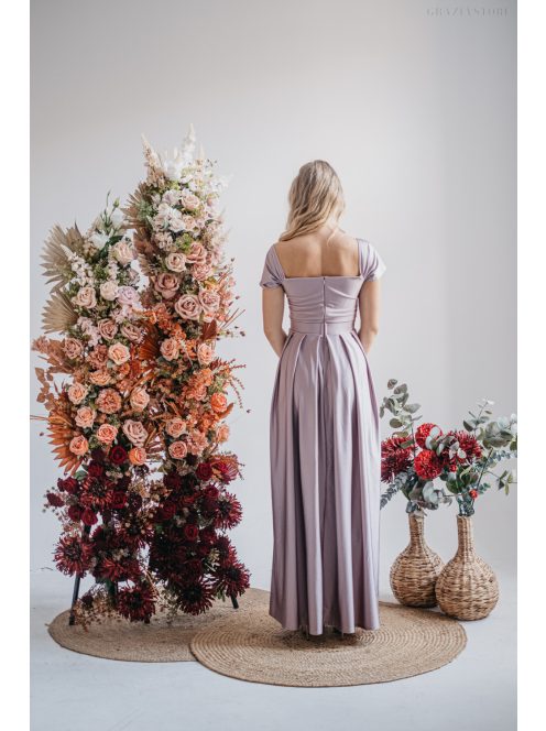 Ráncolt felsőrészű, romantikus ujjú alchimia színű maxi ruha.