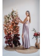 Emma - V-kivágású alchimia színű maxi ruha különleges hátrésszel