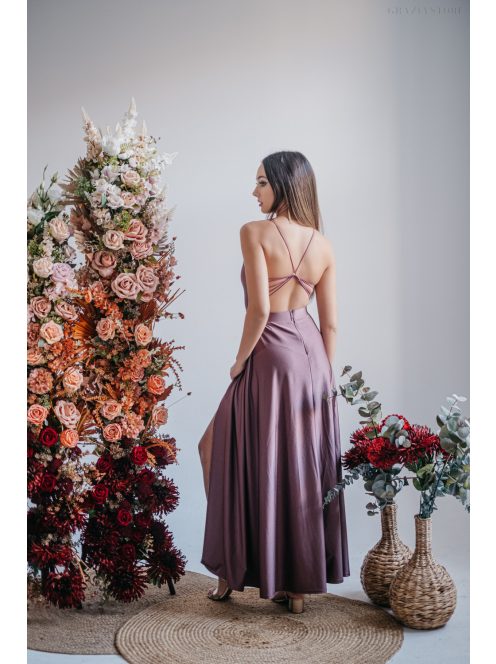 Gitta – supernatural maxi különleges hátmegoldással