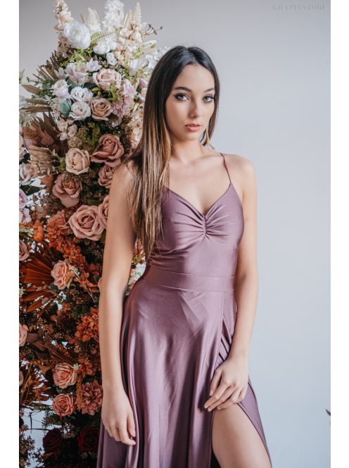 Gitta – supernatural maxi különleges hátmegoldással