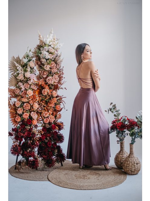 Gitta – supernatural maxi különleges hátmegoldással 