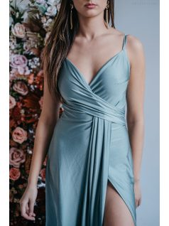   Elenor – vékony pántos V-kivágású maxi ruha foresty színben