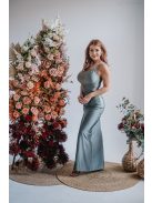 Helén – army színű maxi ruha aszimmetrikus felsőrésszel 