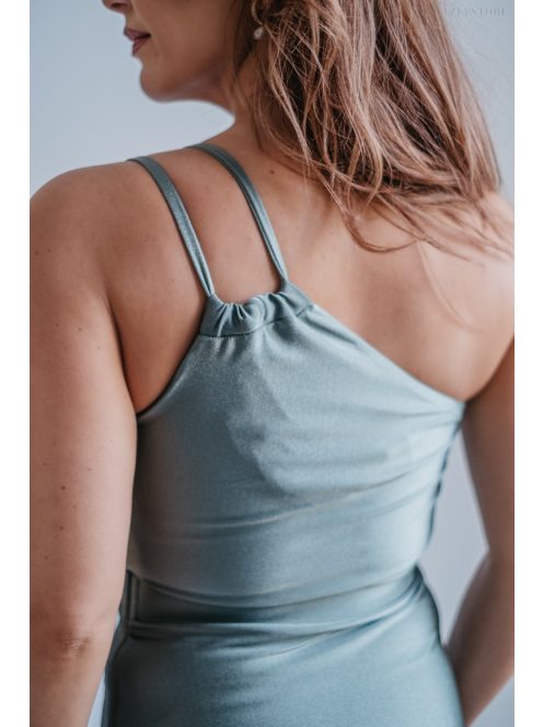 Helén – army színű maxi ruha aszimmetrikus felsőrésszel 