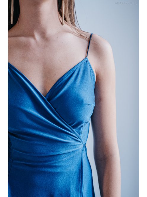 Antónia – Vékony pántos átlapolós ruha aszimmetrikus szoknyával isola színben