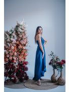 Antónia – Vékony pántos átlapolós ruha aszimmetrikus szoknyával isola színben