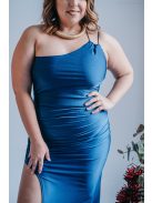 Farmerkék színű maxi ruha aszimmetrikus felsőrésszel.