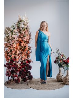 Féloldalas maxi ruha szűk szoknyával blue fondale színben.