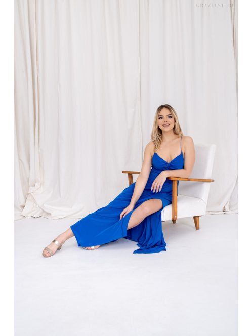 Gitta egy különleges muszlin alkalmi ruha, királykék színben. 