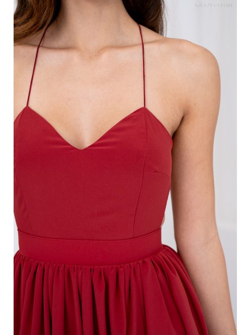 Dalma – hátnélküli muszlin maxi ruha tégla színben.