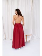 Dalma – hátnélküli muszlin maxi ruha tégla színben.