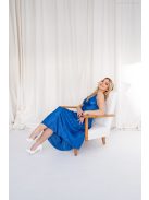 Emili - V-kivágású, ráncolt maxi ruha, vékony pántokkal fényes kék.