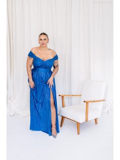   Inez – ráncolt felsőrészű, romantikus ujjú kék színű maxi ruha fényes, pliszírozott anyagból