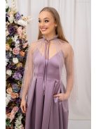 Pandóra – strasszköves tüll palást mályva színben.