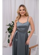 Chloe – Vékony pántos, szív kivágású maxi ruha zöldesszürke színben szatén anyagból