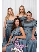 Chloe – Vékony pántos, szív kivágású maxi ruha zöldesszürke színben szatén anyagból