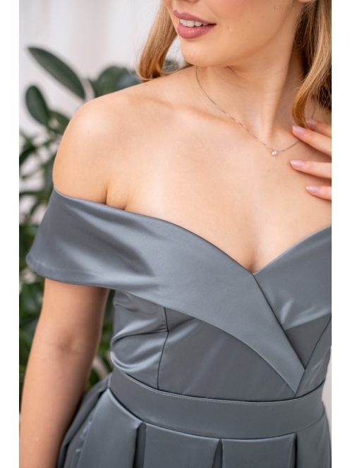 Audrey - szív kivágású maxi ruha zöldesszürke színben szatén anyagból