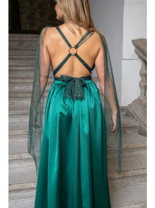 Scarlett - különleges maxi ruha keresztezett hátrésszel zöld színben strasszos tüllel