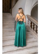 Scarlett - különleges maxi ruha keresztezett hátrésszel zöld színben strasszos tüllel