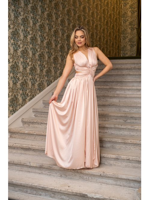 Kamilla – különleges, hátán fűzős maxi ruha barack színben.