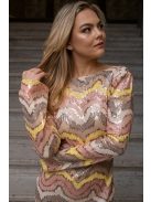 Stefin – színes, flitteres mini ruha hosszú ujjakkal, hátkivágással.