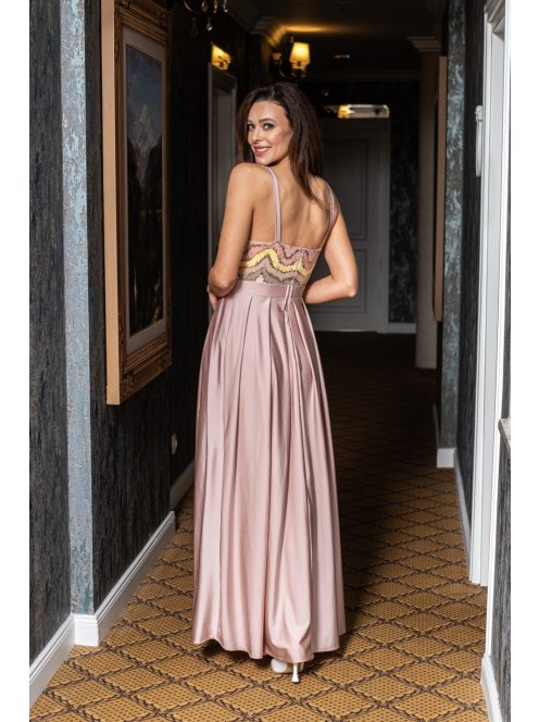 Gladys – maxi ruha, színes, flitteres felsőrésszel, elasztikus púder szoknyával 