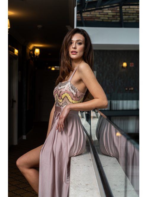 Gladys – maxi ruha, színes, flitteres felsőrésszel, elasztikus púder szoknyával 