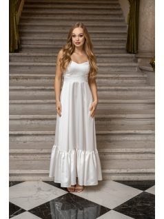 Evelin – fodros aljú fehér szatén maxi ruha vastag pántokkal.