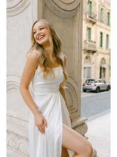 Maya – fehér szatén maxi esküvői ruha polgári szertartásra