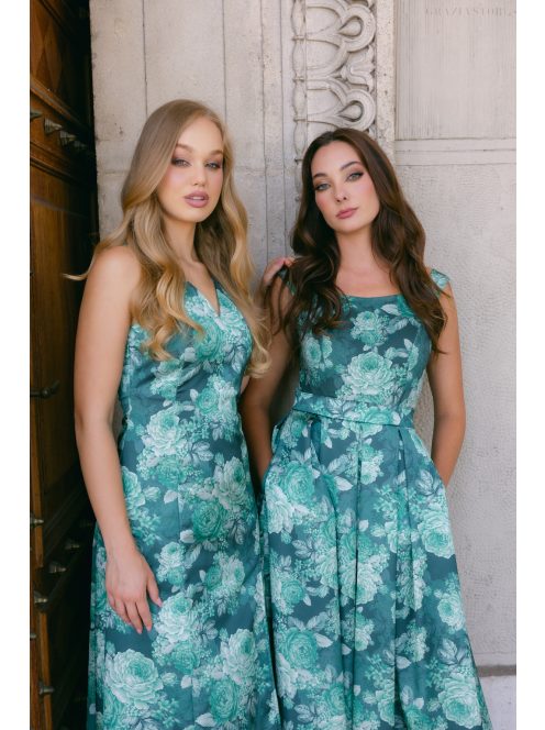 Annabella – virágmintás szatén maxi ruha V dekoltázzsal és hátkivágással