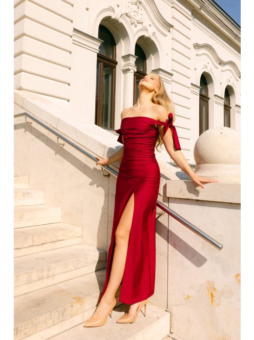 Heni – bordó off-shoulder alkalmi ruha masnival
