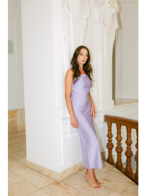 Aletta – Levendula színű elasztikus maxi ruha keresztpántos hátmegoldással 