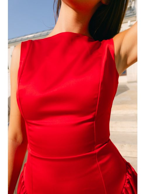 Niko – szatén mini ruha csípővonalban szabott fazonnal piros színben